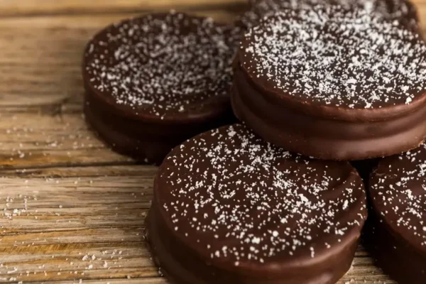 salon del alfajor escobar