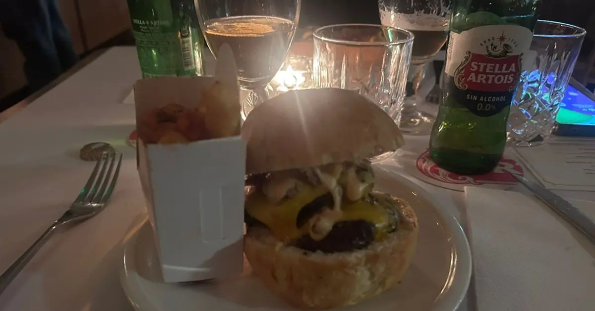 Mailo-Stella Artois